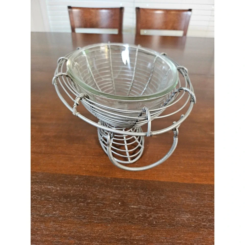 Wire Fruit Bowl Centerpiece Home Decor Silver Metal Glass Insert